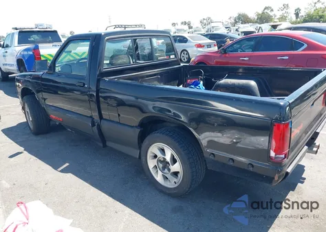 1991 GMC Syclone from USA, damaged, VIN 1GDCT14Z6M8801845